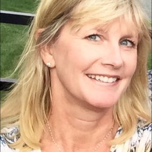 Meet your Posher, Miriam